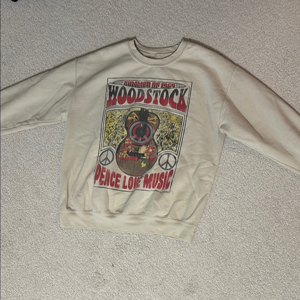 Woodstock Graphic Beige Sweatshirt